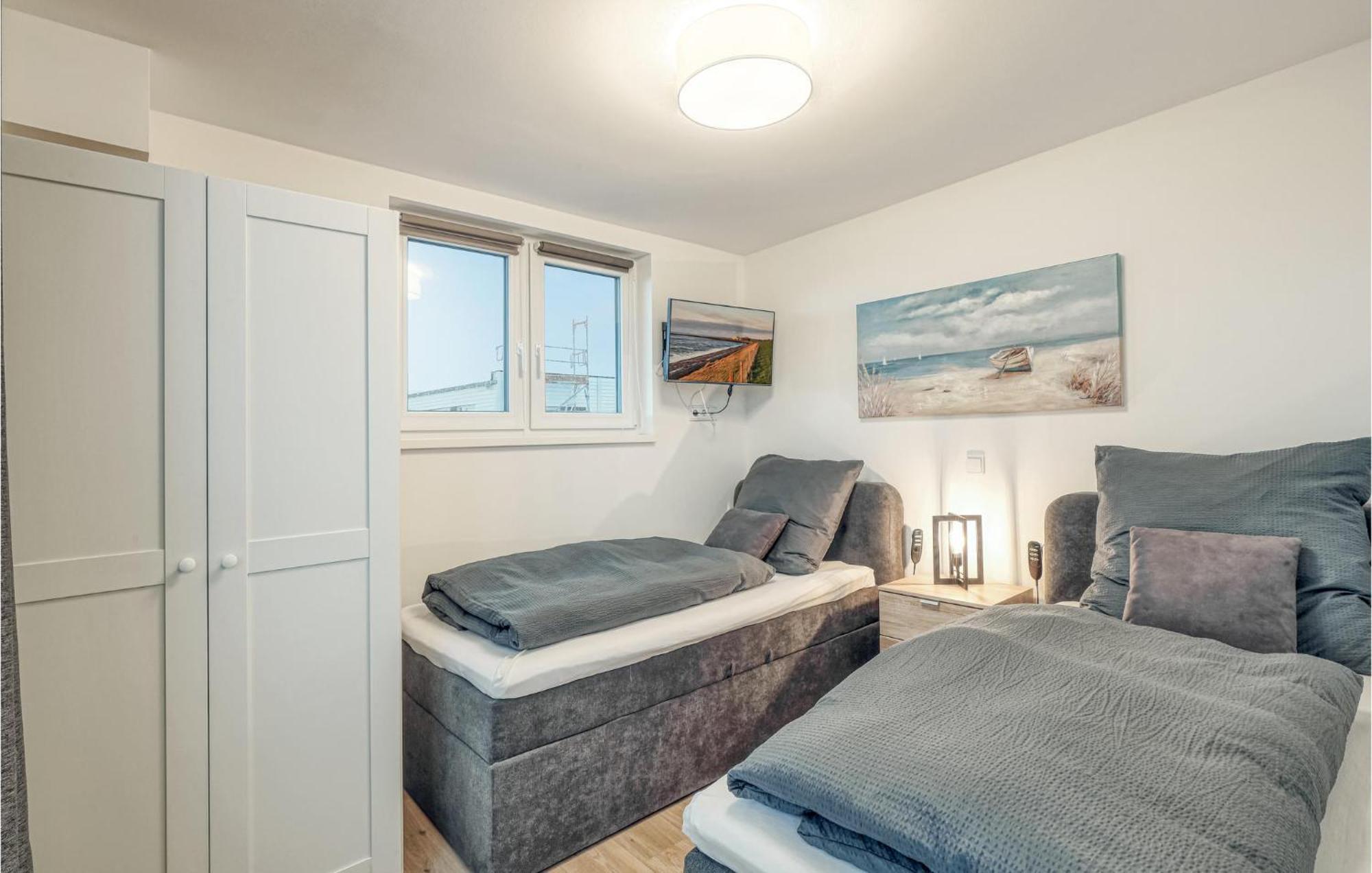 Amazing Home In Tossens With Wifi Buitenkant foto